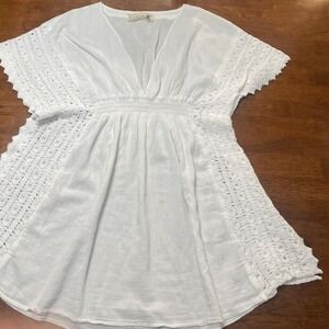 Seaside Resort White Tunic Top Women's Medium